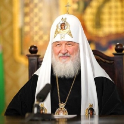 Патриарх Московский и всея Руси Кирилл поздравил Азу Алибековну Тахо-Годи